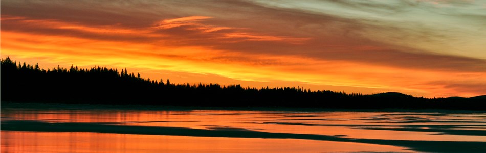 Sonnenuntergang am Fluss Vindelälven