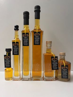 Svensk Hjortronbalsamvinäger