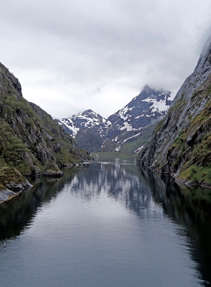 09 Trollfjorden