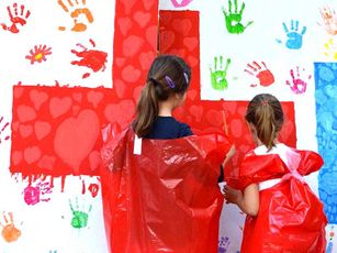 CRUZ ROJA ESPAÑOLA CON LA INFANCIA
