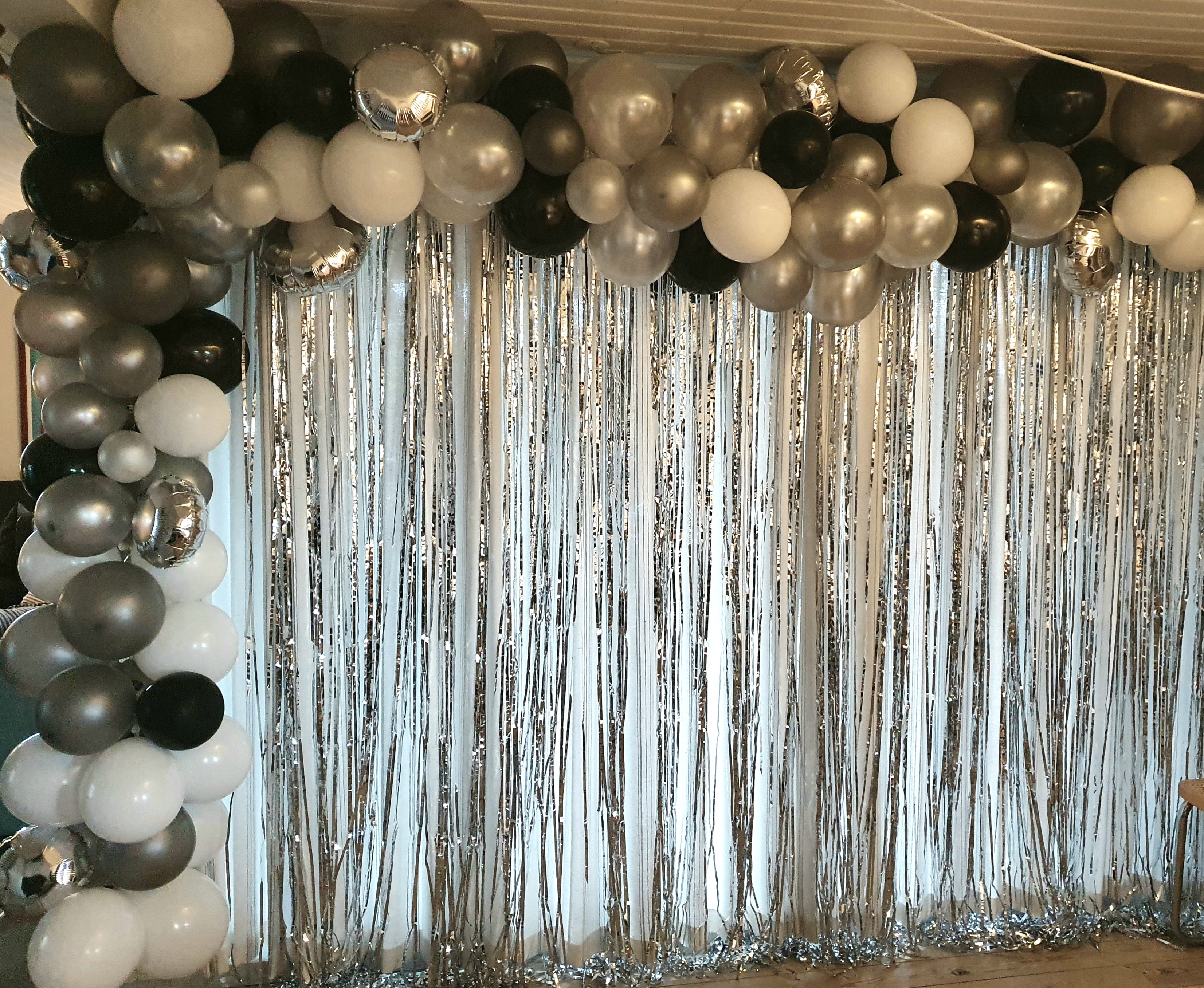 Sølv glimmer & Ballon art - Eventdecor.dk 