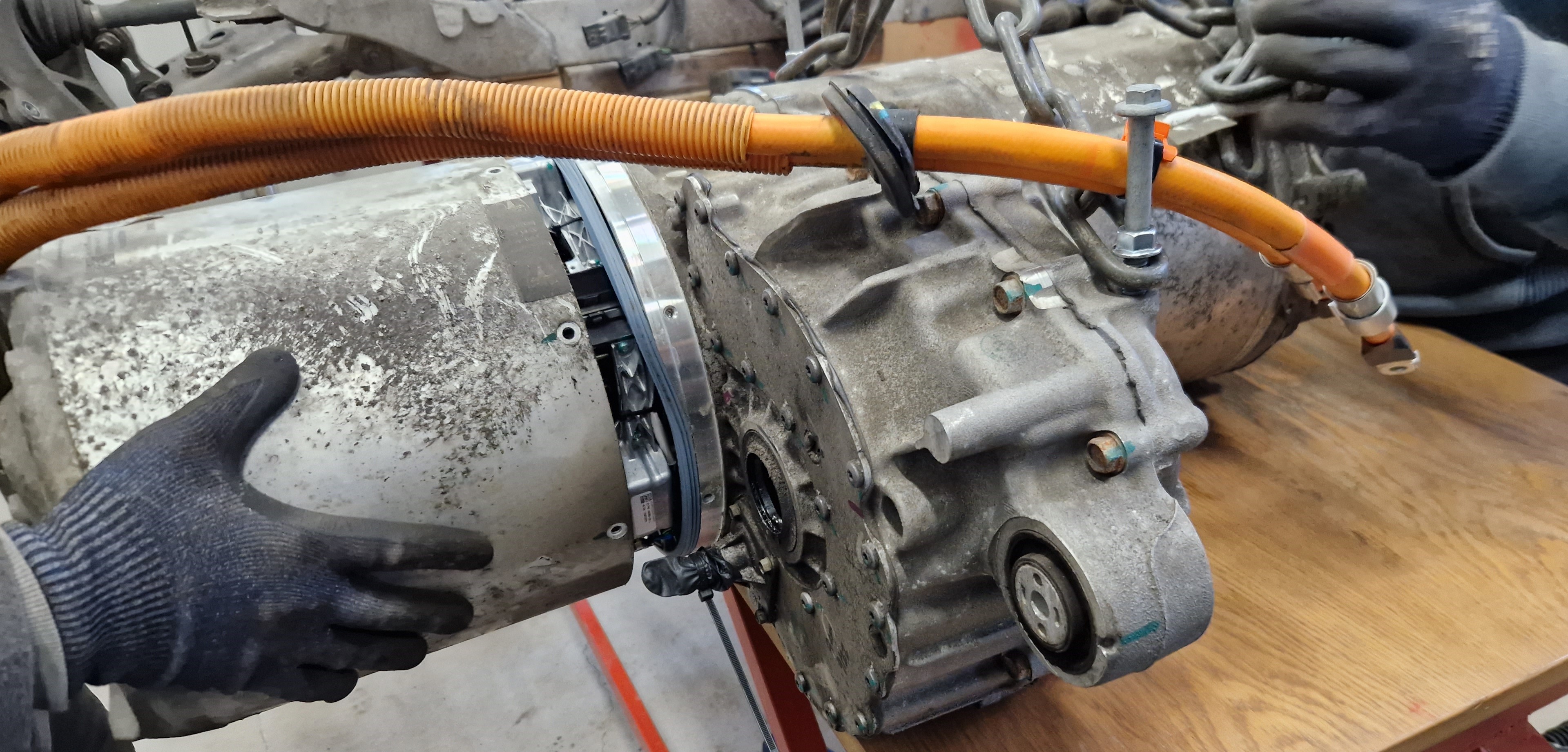 HV Battery och Drive Unit | EV Repair & Convert