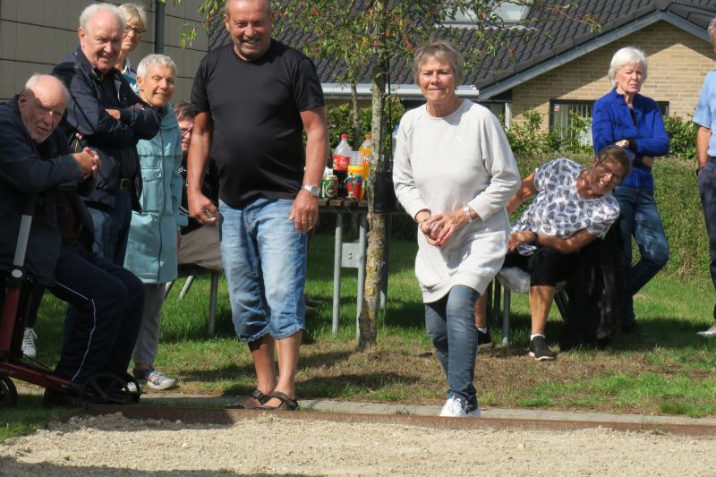 Bent og vores nye nabo i nr. 14, Ellen.