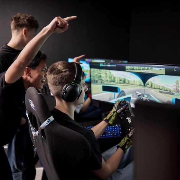 SIMRacing1