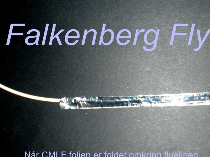 When the CLMF foil is folded around the fly line it is time to merge it with the core / fly line. It is preferable that the heating / melting both sides of CLMF foil in order to obtain the best result.