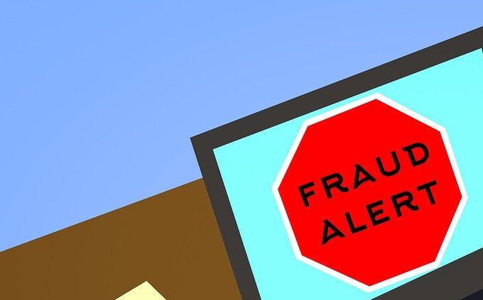 La théorie de la relativité est une arnaque !
