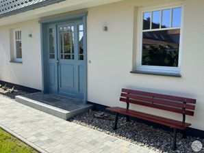 FH-Hornhecht_Aussen_Bank_Schatten