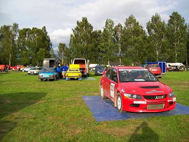 Ab und zu ist hier in den . . .