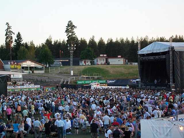... im August 2010 abends bei 30° das Konzert der Beach Boys