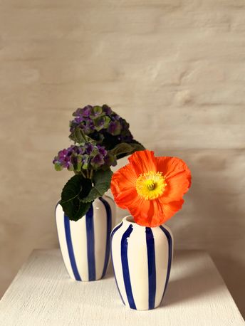 Val pottery