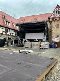 Aufbau Amtshof Festspiele 2022