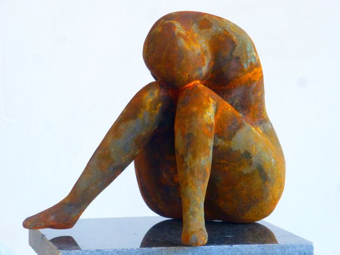 Distress, ceramic patina iron 2016