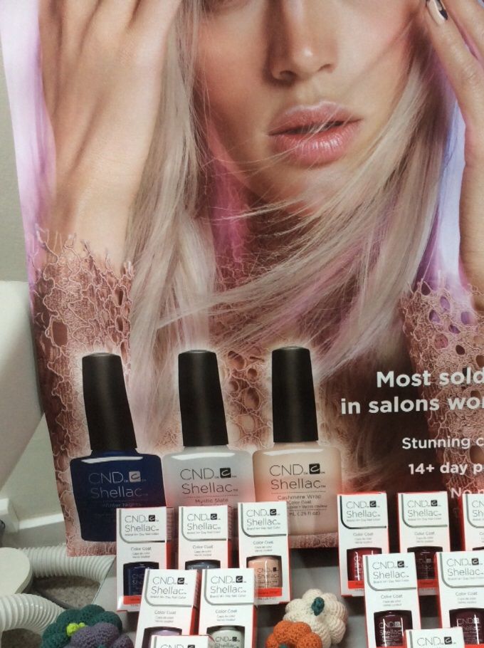 Et udvalg af Shellac farver 