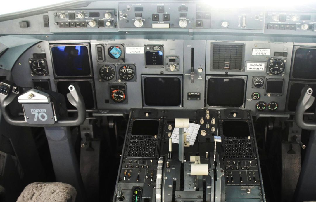 Cockpit  Fokker F70  VH-NUY  Alliance Airlines.
Photo 