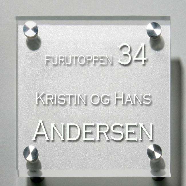 
  31 ....          Vi har et stort utvalg i skrifttyper og farger, eller du kan få din logo på skiltet mot et mindre tillegg.Pleksiglass skilt med tekst i folie. Str. 150x150x 6mm   
     Kr. 420,-































          