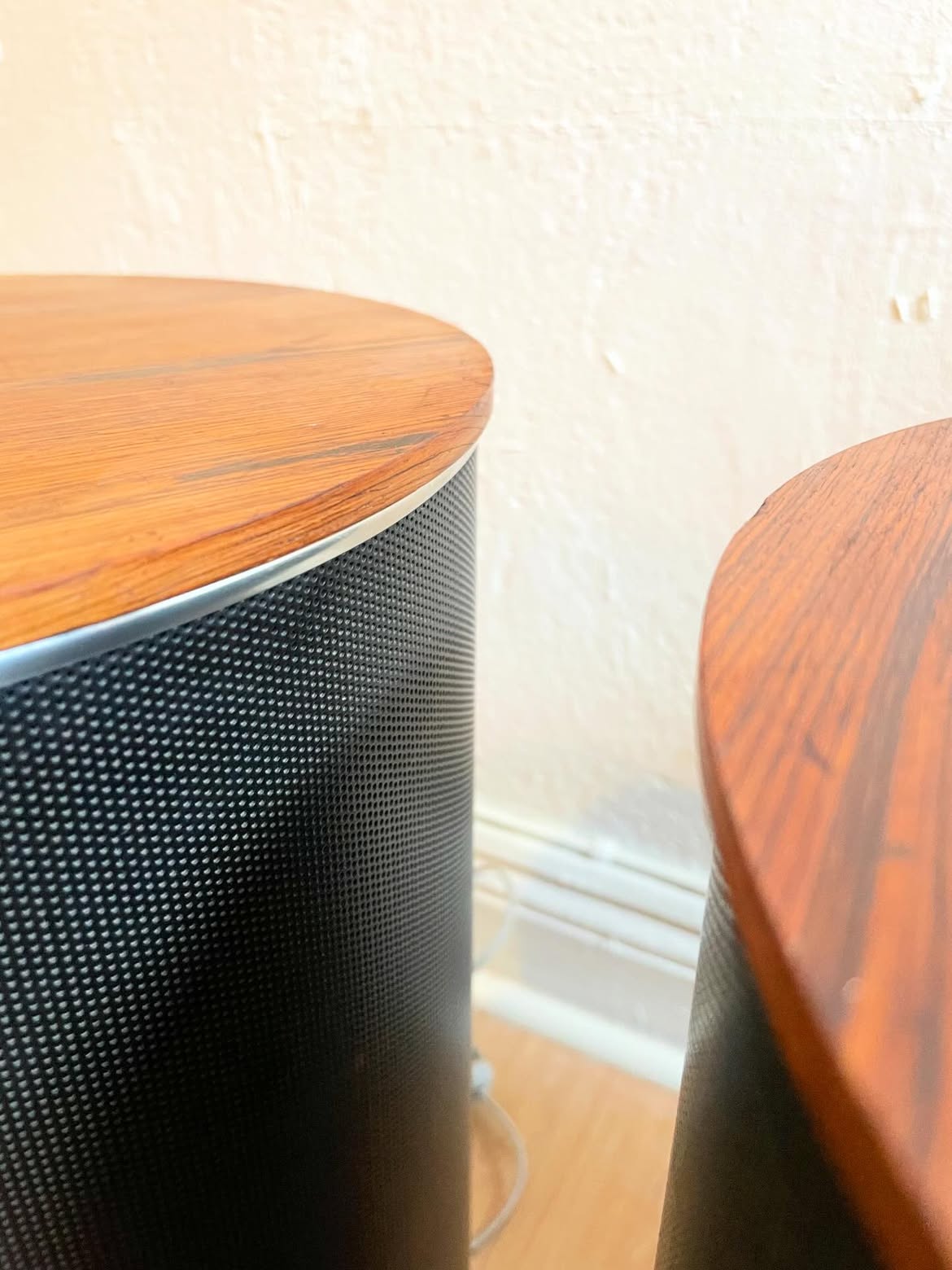 Loudspeakers - model SH-835