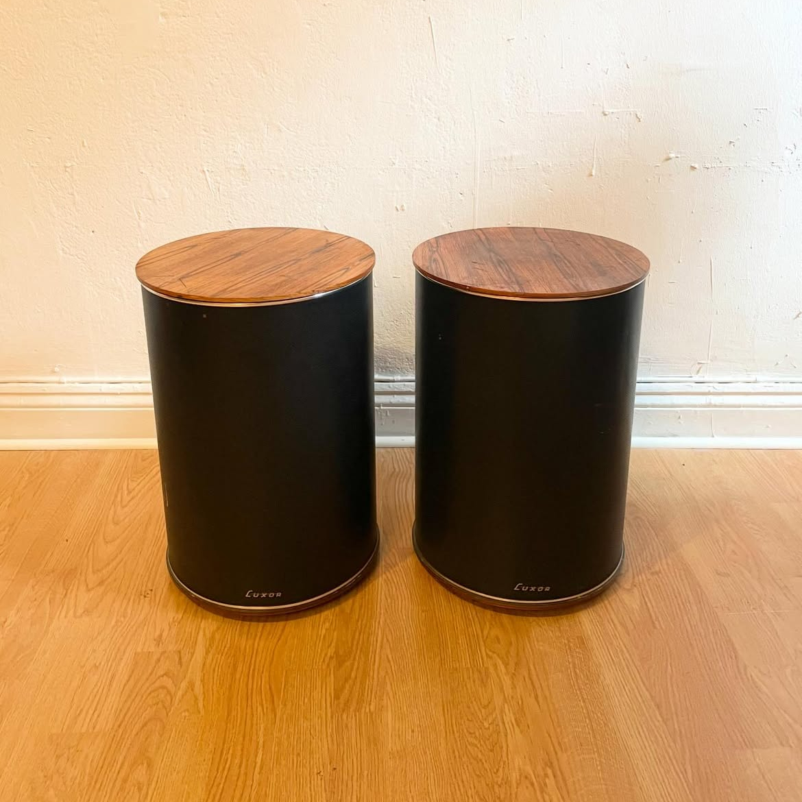 Loudspeakers - model SH-835