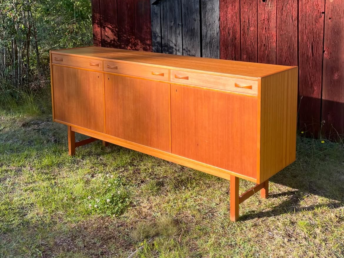 Teak sideboard, design Tage Olofsson