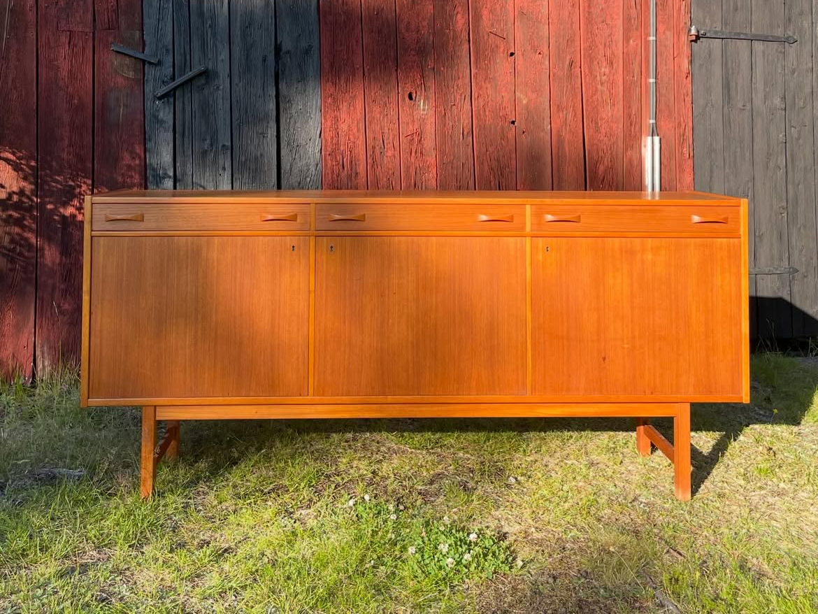 Teak sideboard, design Tage Olofsson