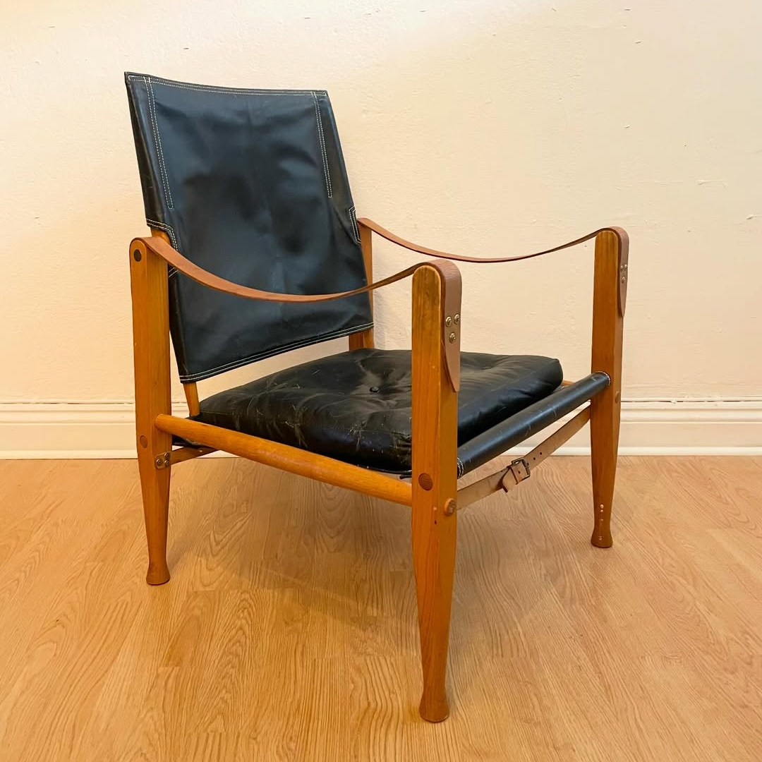 Safari chair, design Kaare Klint