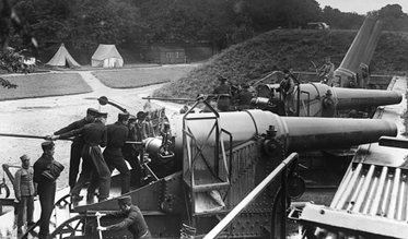 Søbatteriet Charlottenlund Batteri. 29 cm haubitzer. www.vestvolden.info.