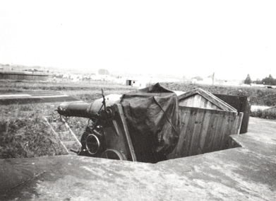 Kystbatteriet Mosede batteri 120 mm L15 hurtigskydende haubits M 1914. Mosede Forts Venner.