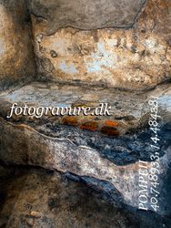 Bed-in-the-brothel-of-Pompeii