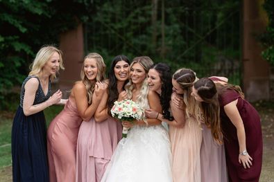 gruppenbilder-hochzeitsfotograf-brautjungfer