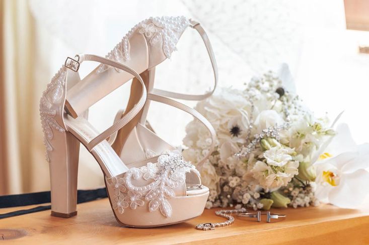Hochzeitsschuhe-hochzeitsaccessoires-Brautstrauß