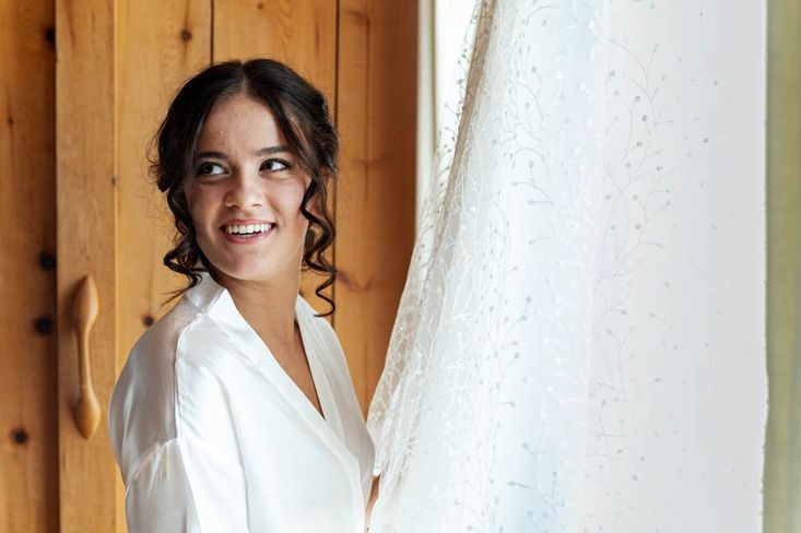 Getting-ready-Braut-Brautkleid