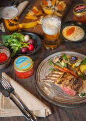 _DSC4077_QualityCaviar_FotografAndersES_Webb