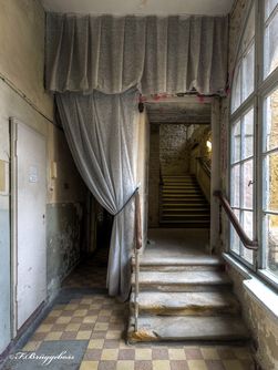 Die fast außen Treppe