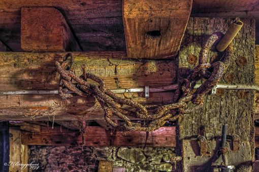 Die Kette im Keller