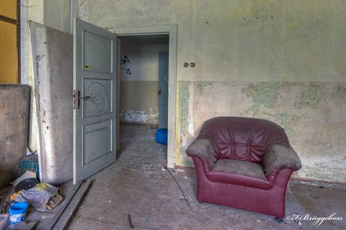 Der rote Sessel
