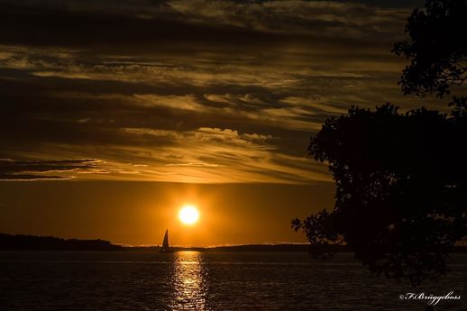 Segeltörn in den Sonnenuntergang(S)