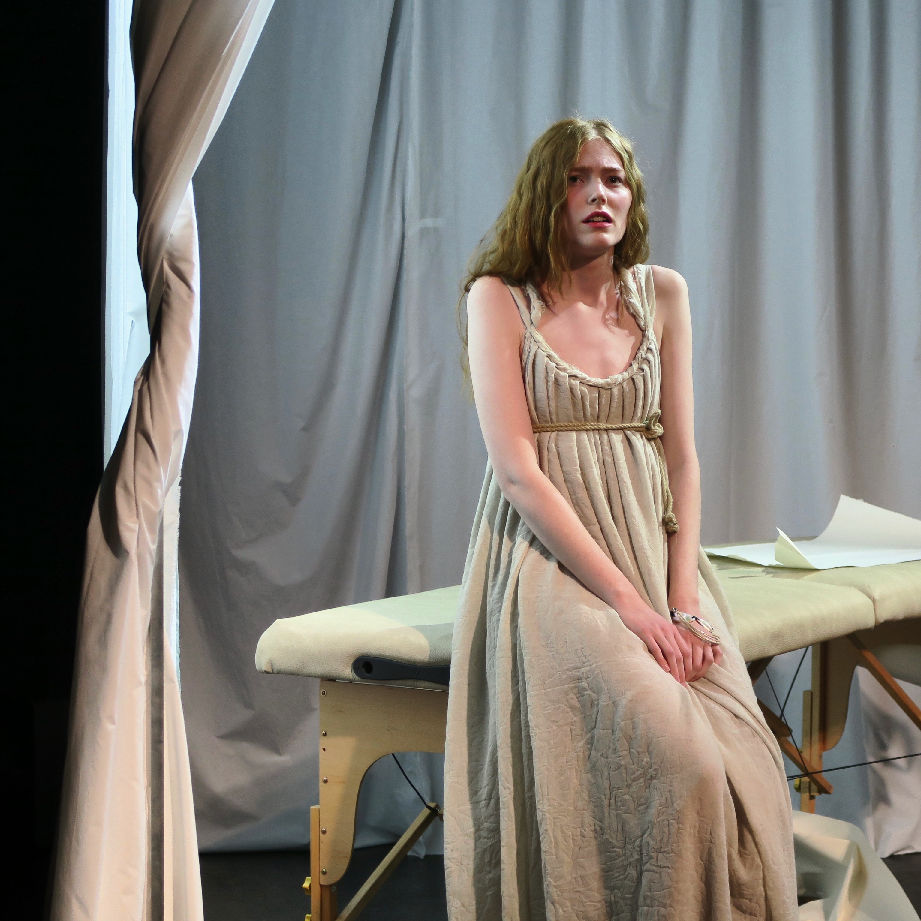 C39E4196-E944-493C-8087-C3A0560C9D2C