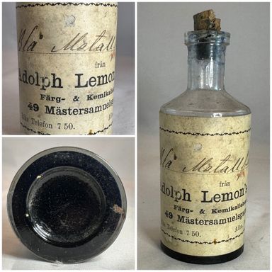 blå-metallfernissa-från-adolph-lemons-ab-etikett
