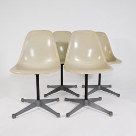 Eames-sidechair-drehbar-2
