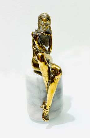 MODEL SITZEND