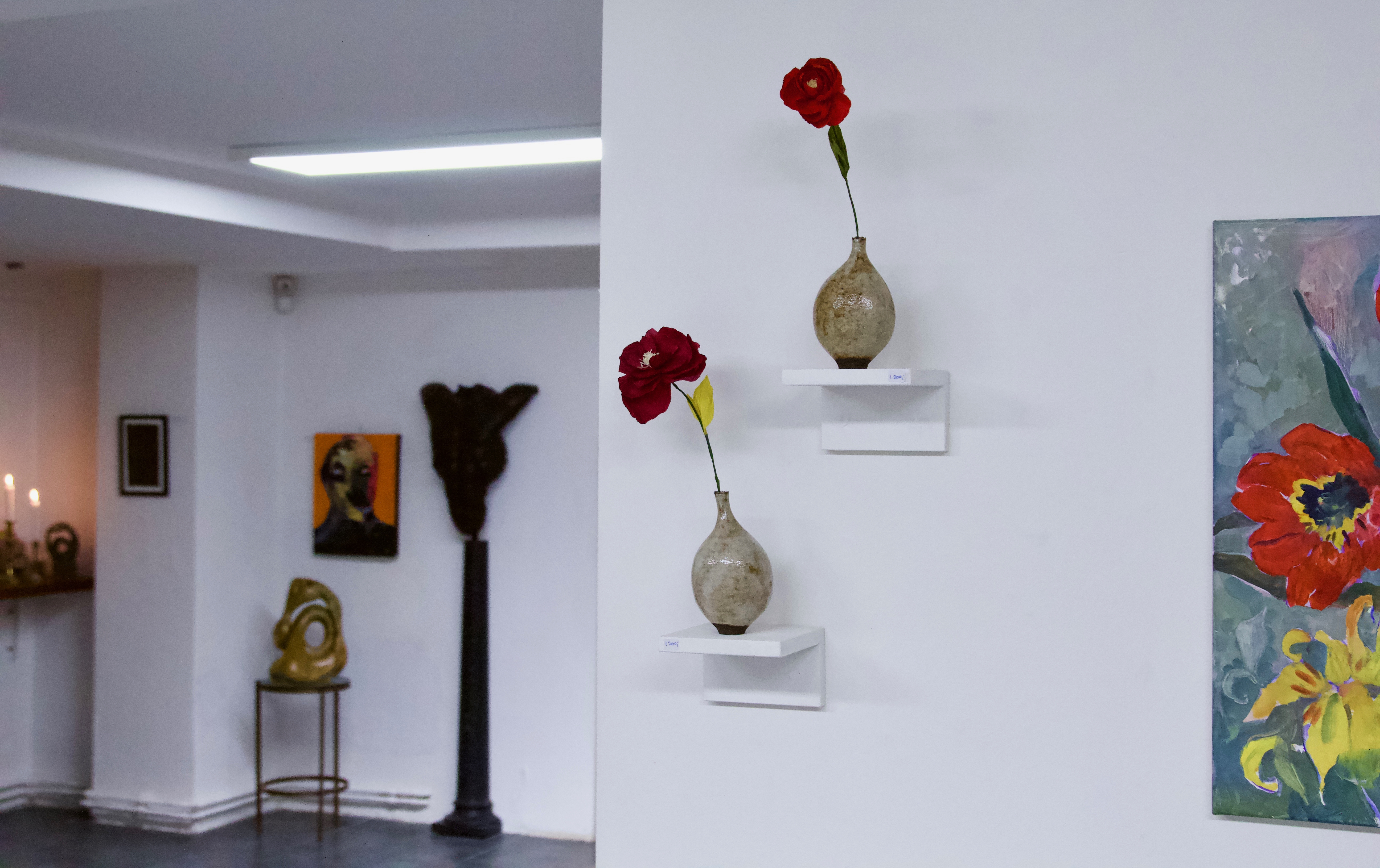 xAnne Cirkola Solo © Gallerie Lorien