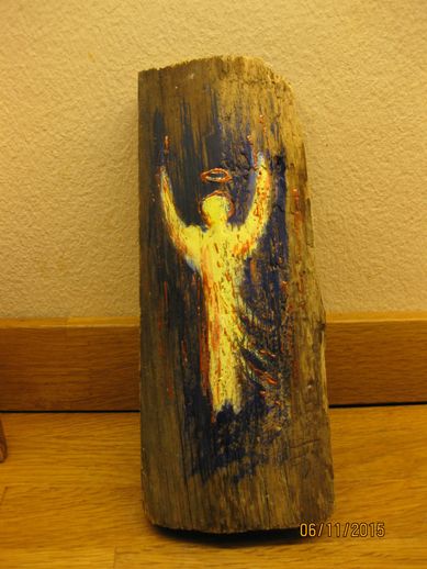Engel på træ med kobber 16x5x2 cm