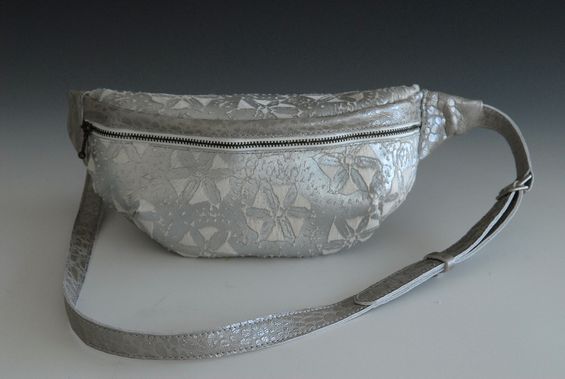 24. Bumbag