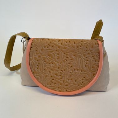 46. Crossbody