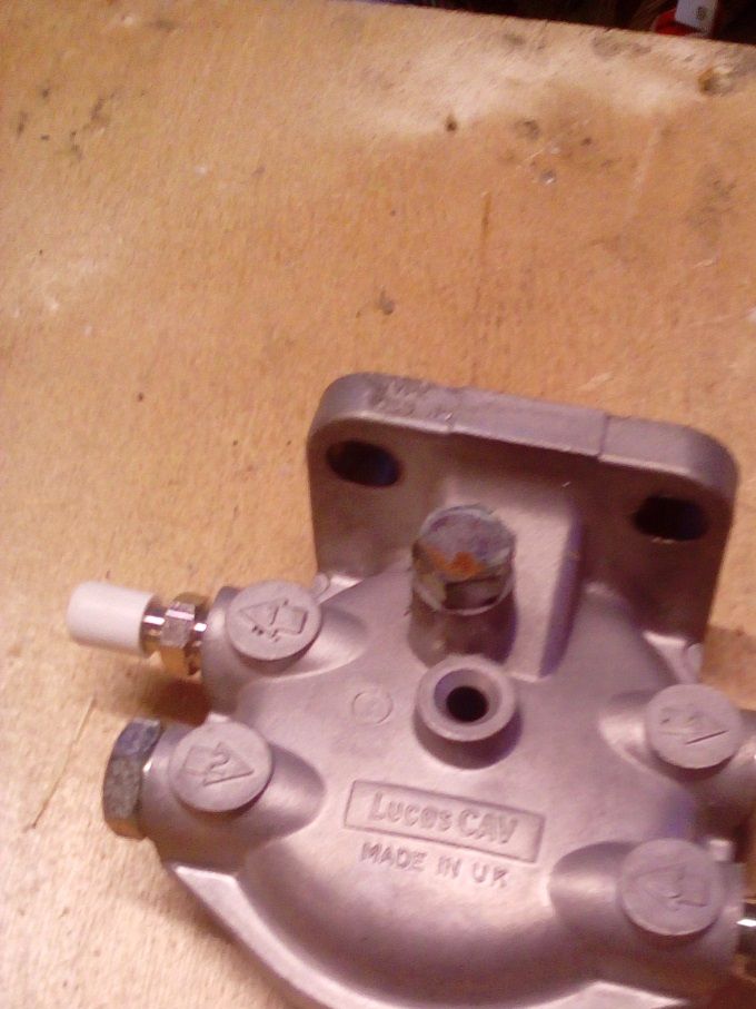 Diesel filter holder   100kr