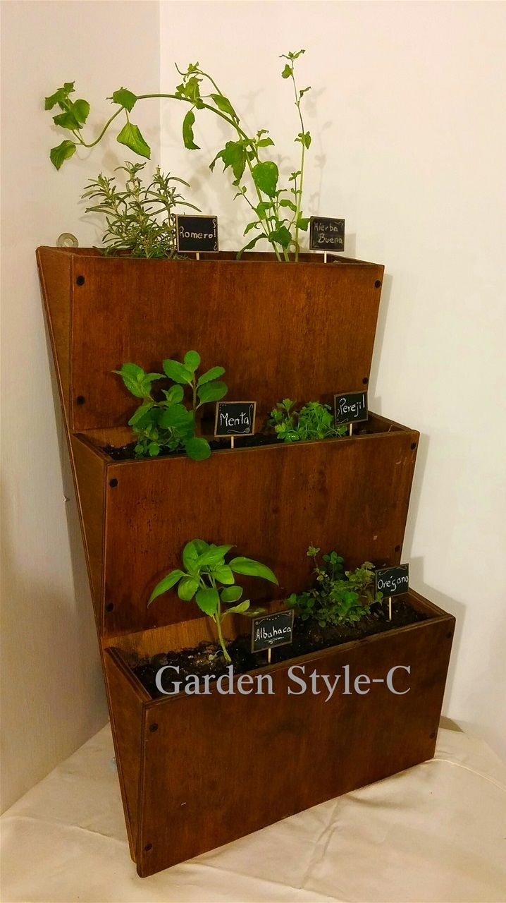 (Cod. HV3B) Huerto Vertical de 3 Bandejas (6 plantas a elección) Instalacion GRATIS en RM, medidas 65cm de alto x 40cm de ancho. Valor $40 Mil. Contacto +56999390065