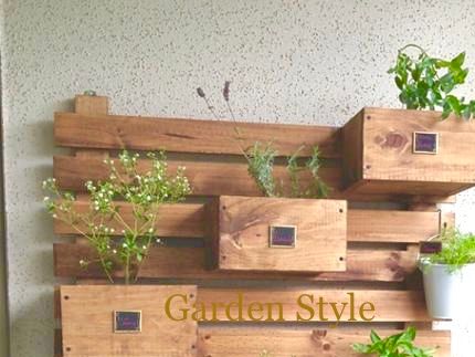 (Cod. HM9V-E) Hermoso Huerto Vertical incluye 9 plantas a elección, medidas 100cm de alto x 80cm de ancho, despacho e instalación incluida, valor $90mil,  contáctanos +56999390065.  TODAS NUESTRAS MACETAS SON DESMONTABLES