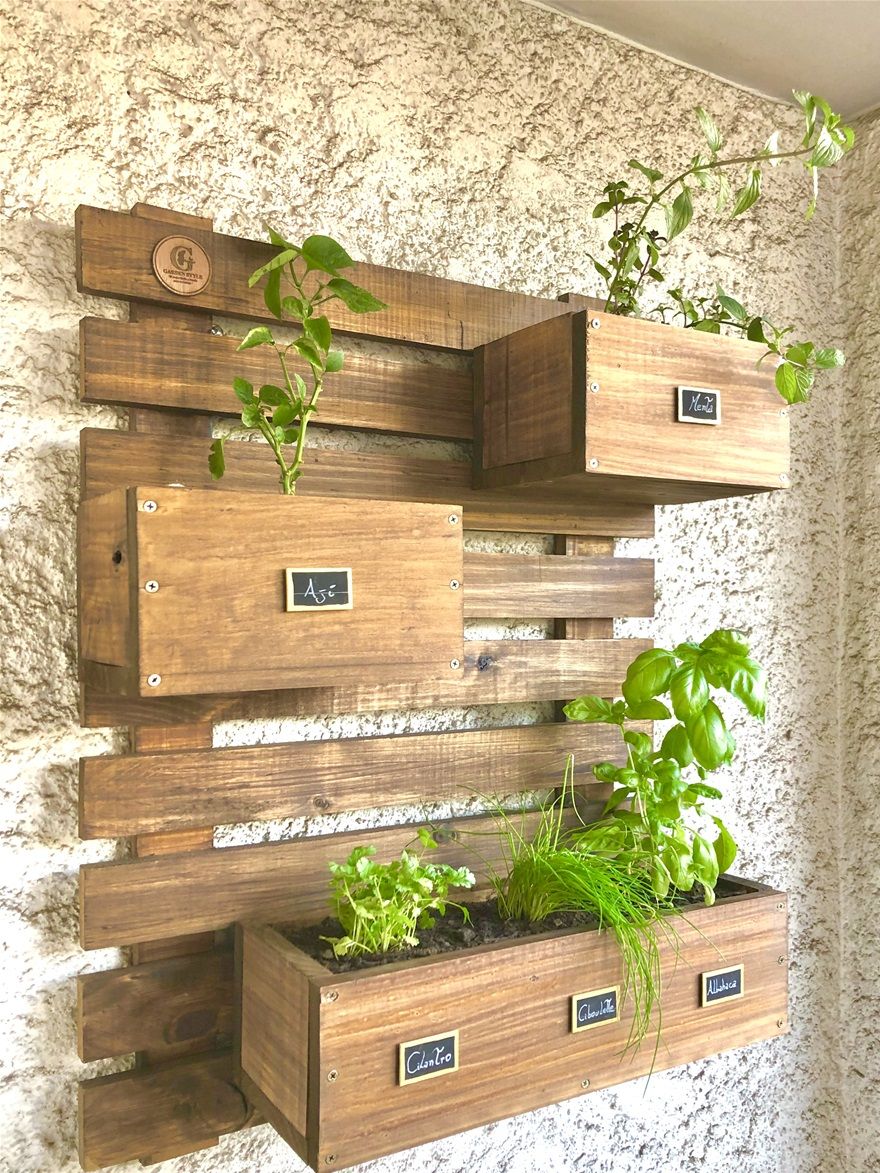 (Cod. HM5V-1) Hermoso Huerto de Muro, incluye 5 plantas a elección, medidas 80cm de alto x 60cm de ancho. Instalación GRATIS dentro de RM. Valor $55mil. Contacto +56999390065. TODAS NUESTRAS MACETAS SON DESMONTABLES