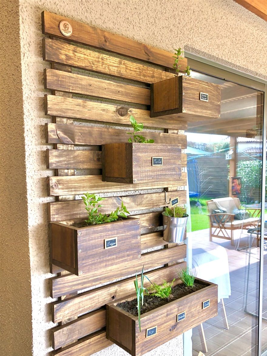 (Cod. HM7V-2) Hermoso Huerto de muro, incluye 7 plantas a elección, despacho e instalación GRATIS, medidas 120cm de alto x 70cm de ancho, Valor 80mil. Contacto +56999390065.  TODAS NUESTRAS MACETAS SON DESMONTABLES