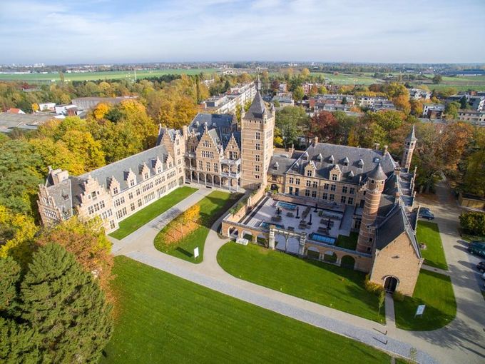 Kasteel Cantecroy in Mortsel