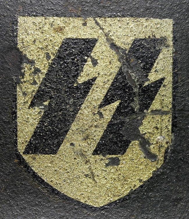 SS decal on an M40 Quist.